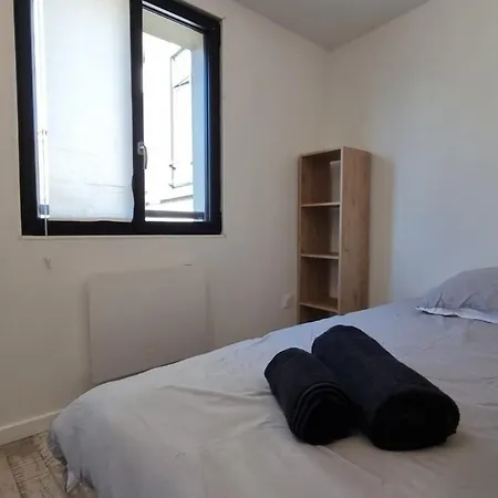 Machy - Centre-ville Et Parking Gratuit Apartment